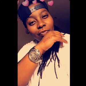 Meet your Posher, Erika